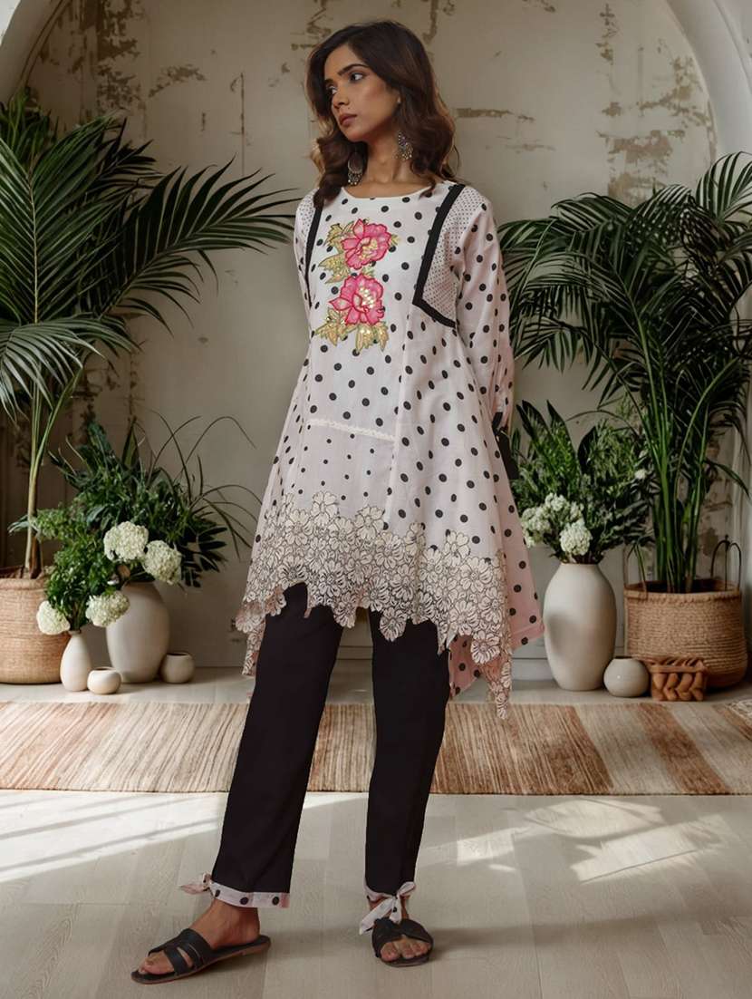 women printed three quarter sleeve ethnic co-ord set