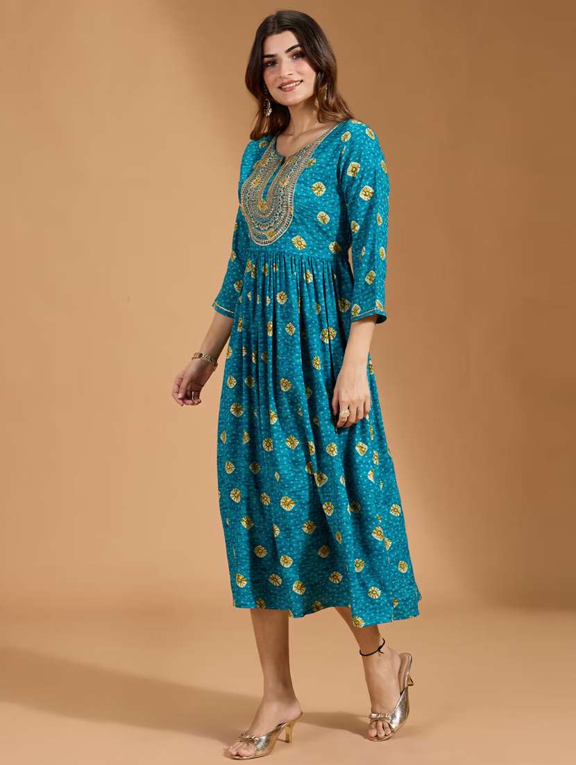 women printed three quarter sleeve a-line ethnic dress - 22282216 -  Standard Image - 3