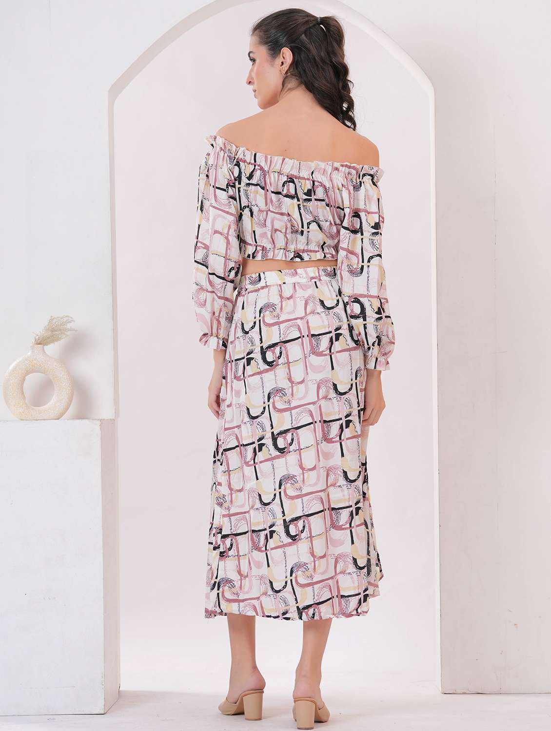 women printed top and skirt co-ord set - 22282990 -  Standard Image - 3