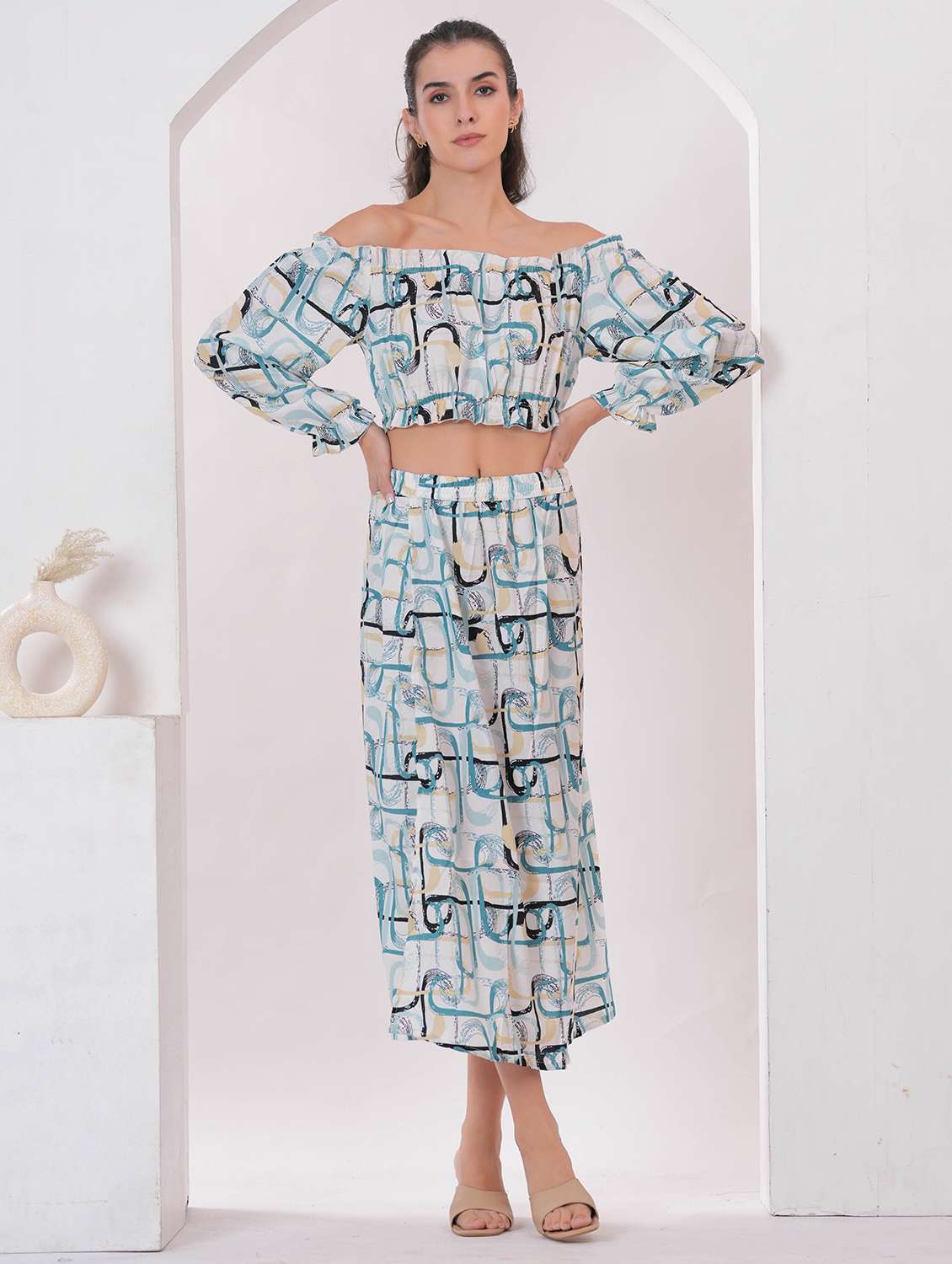 women printed top and skirt co-ord set
