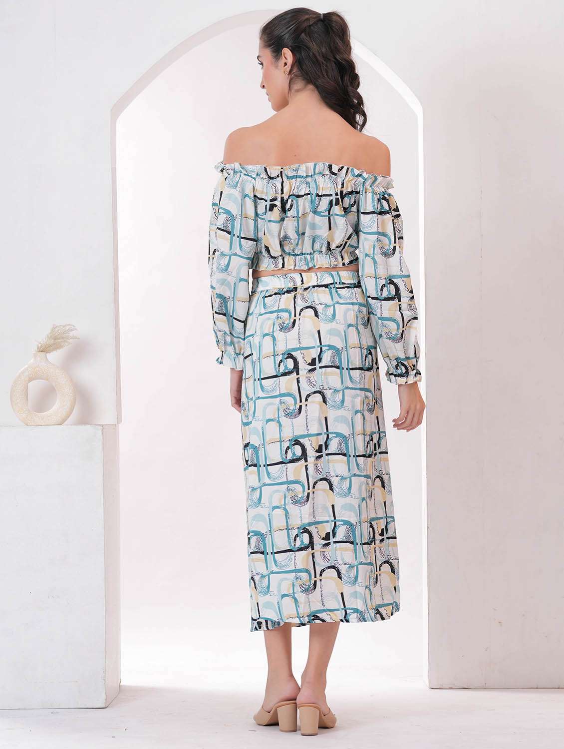 women printed top and skirt co-ord set - 22282991 -  Standard Image - 3