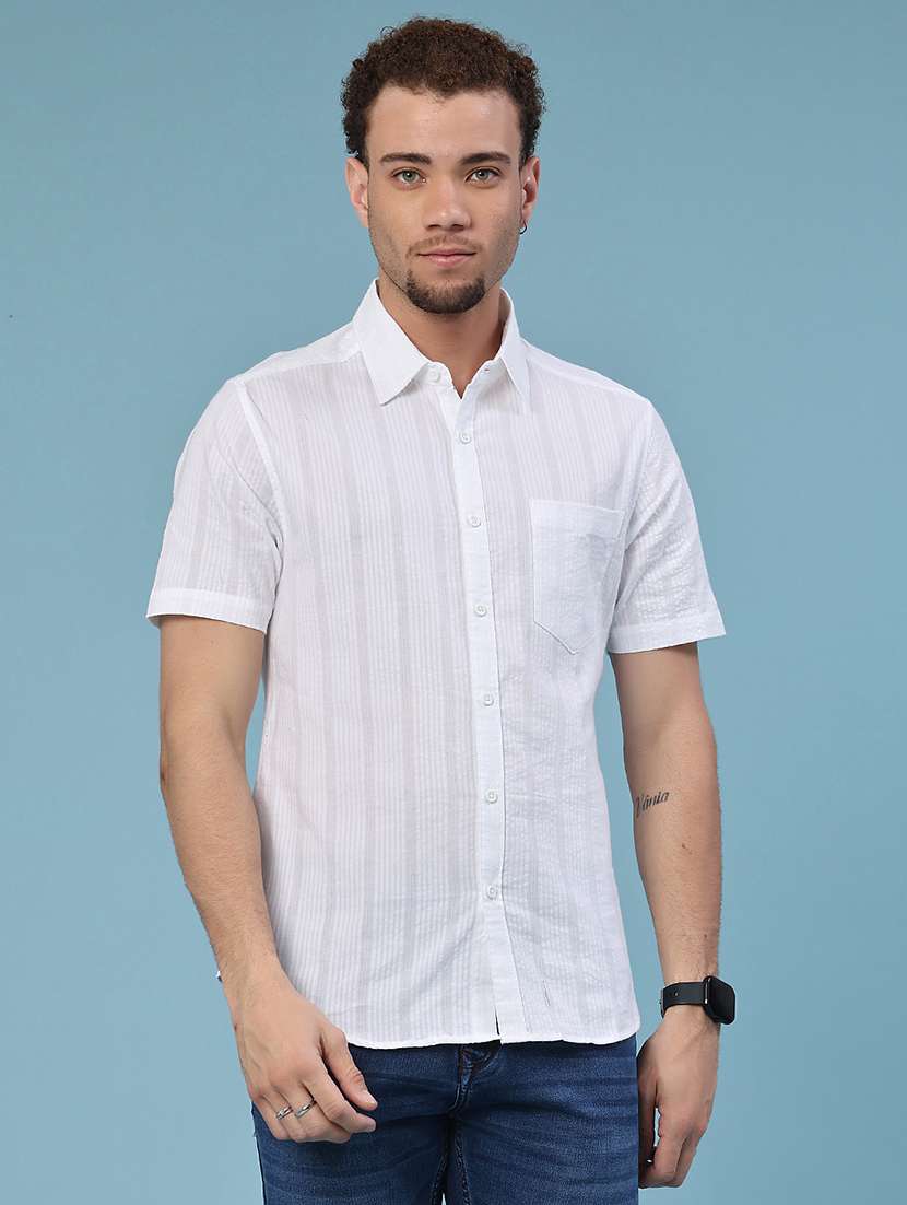 men textured short sleeve casual shirt