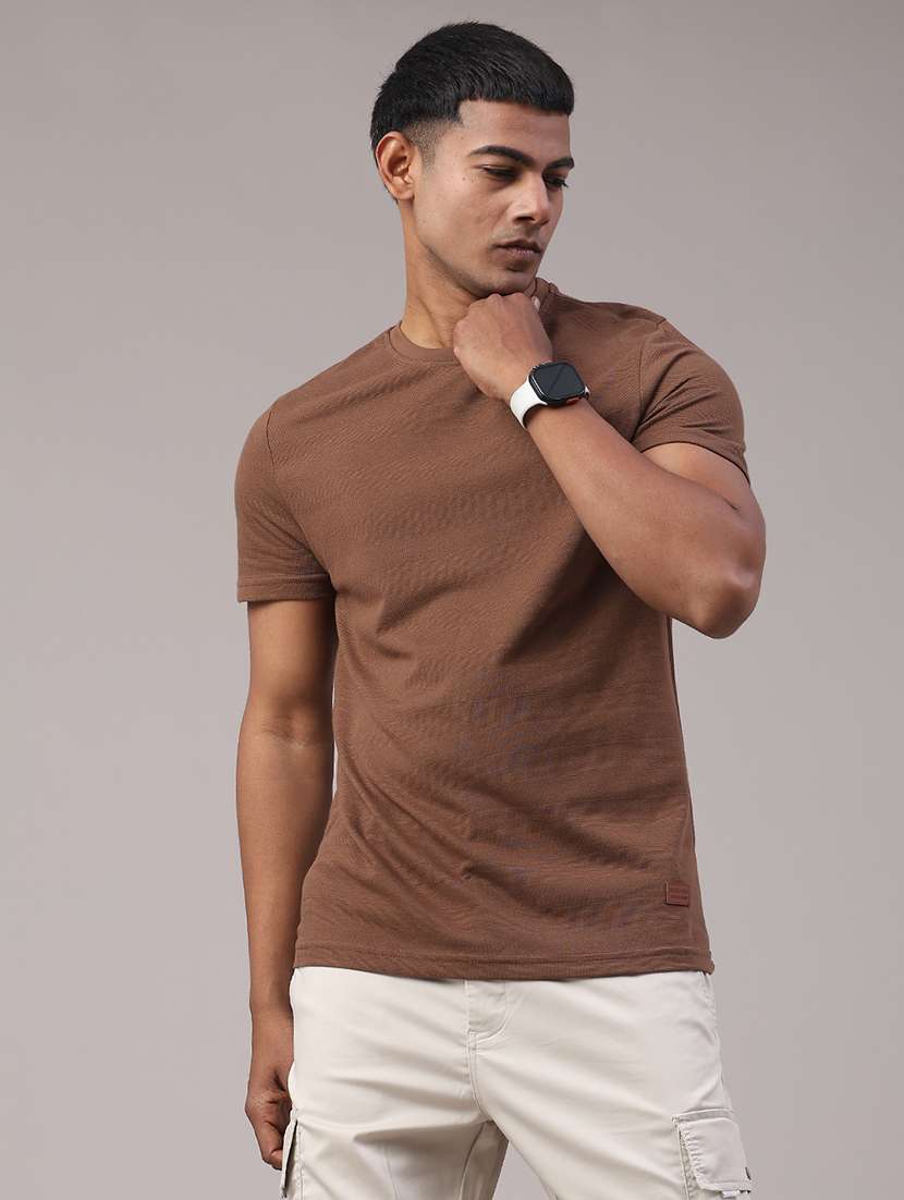 men self design short sleeve slim fit t-shirt