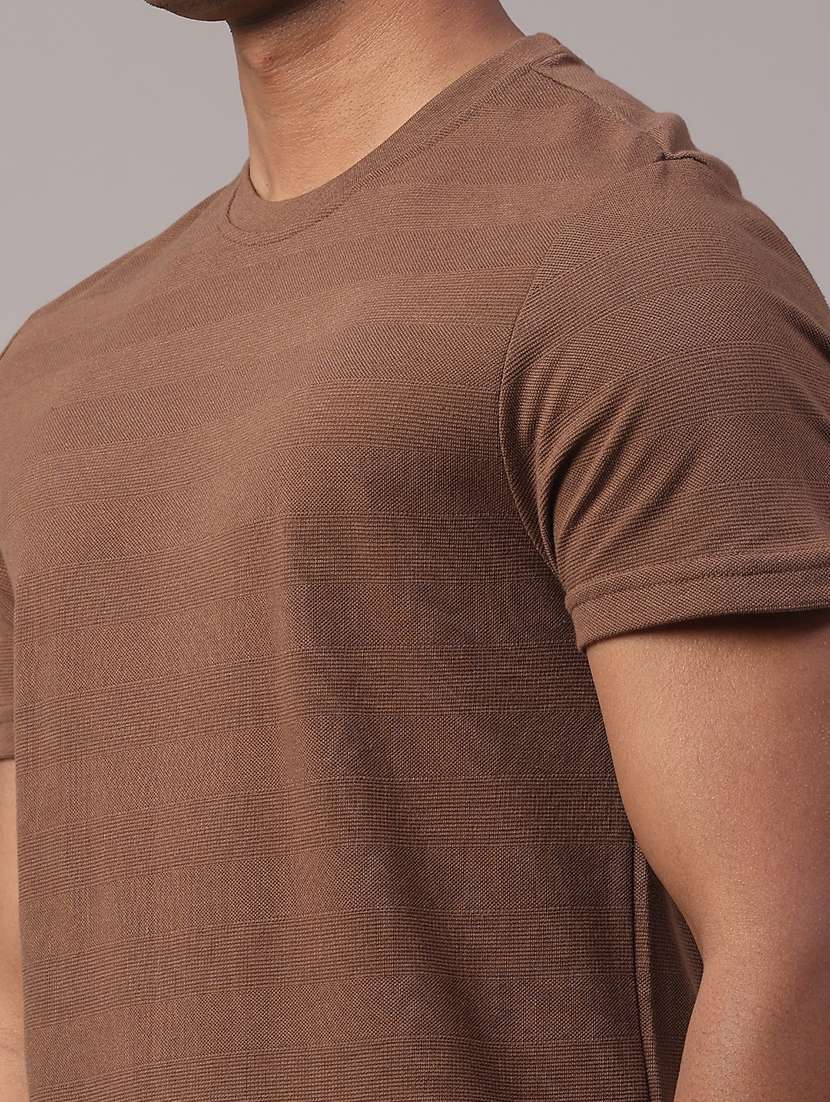 men self design short sleeve slim fit t-shirt - 22284989 -  Standard Image - 3