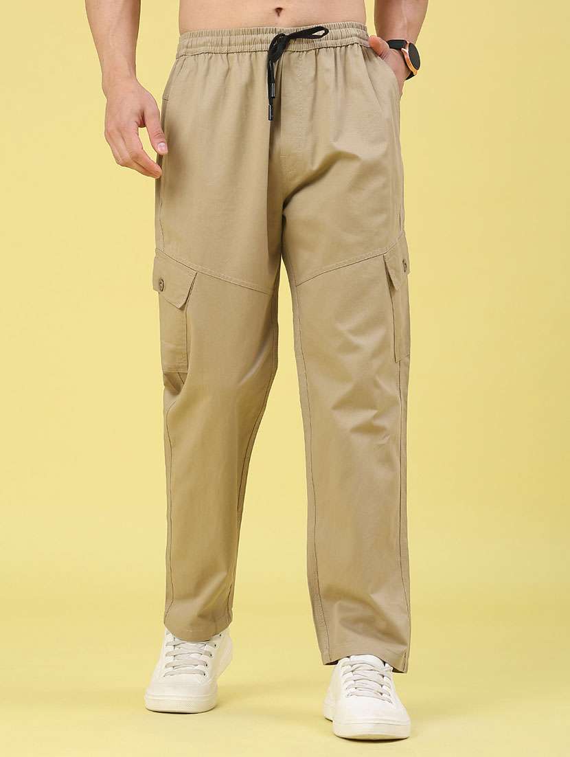 men solid mid rise regular fit cargo 