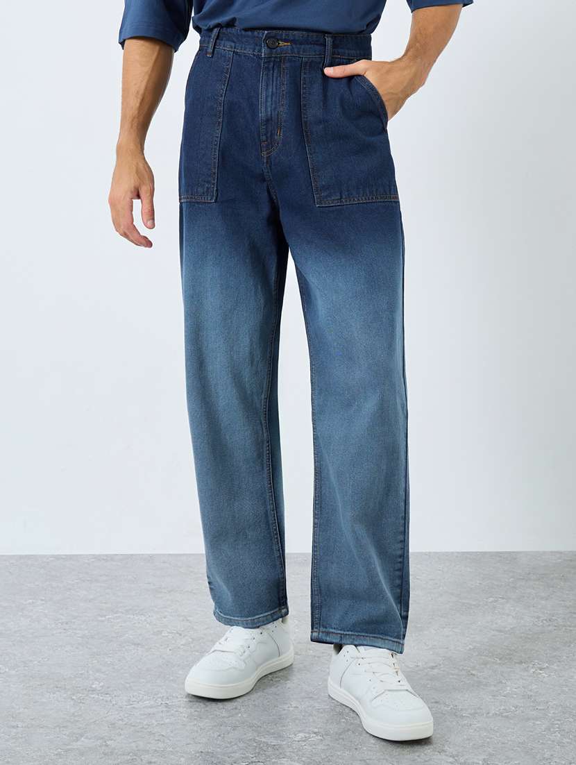 men washed mid rise relaxed fit jeans