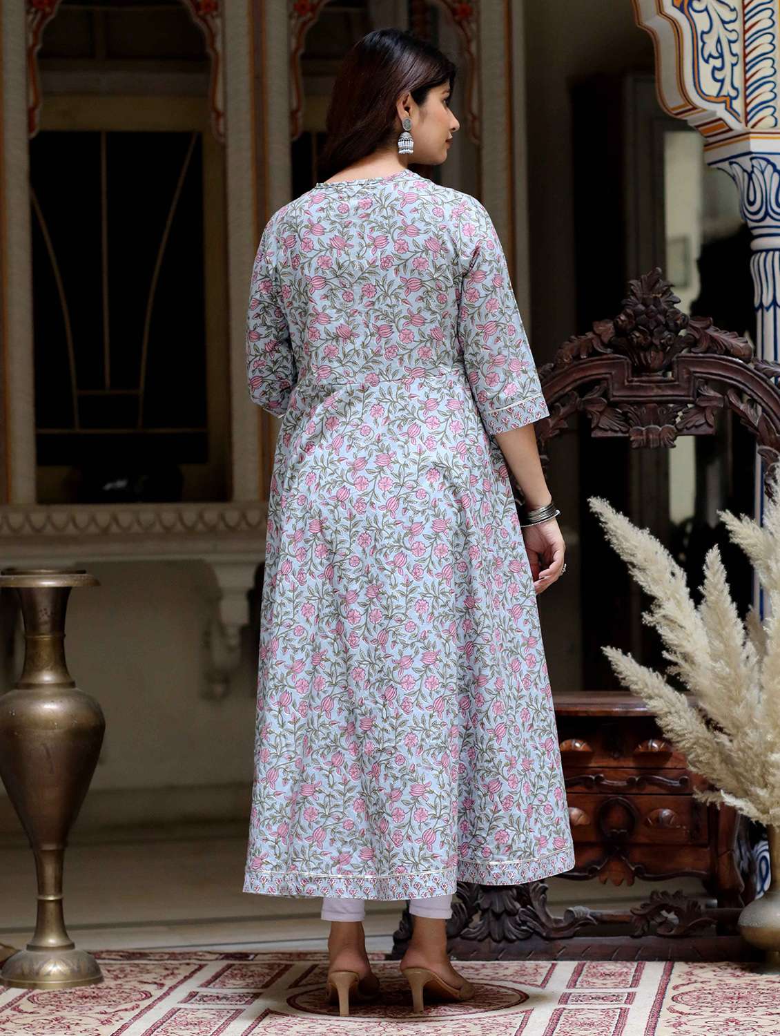 women printed three quarter sleeve anarkali kurta - 22285506 -  Standard Image - 3