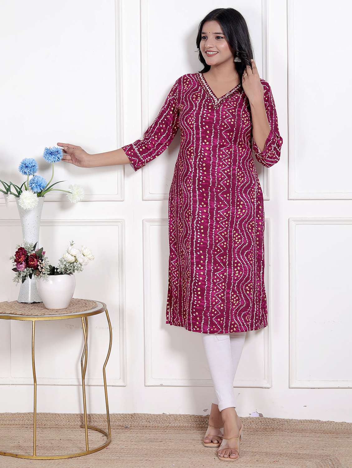 women printed three quarter sleeve straight kurta - 22285561 -  Standard Image - 3