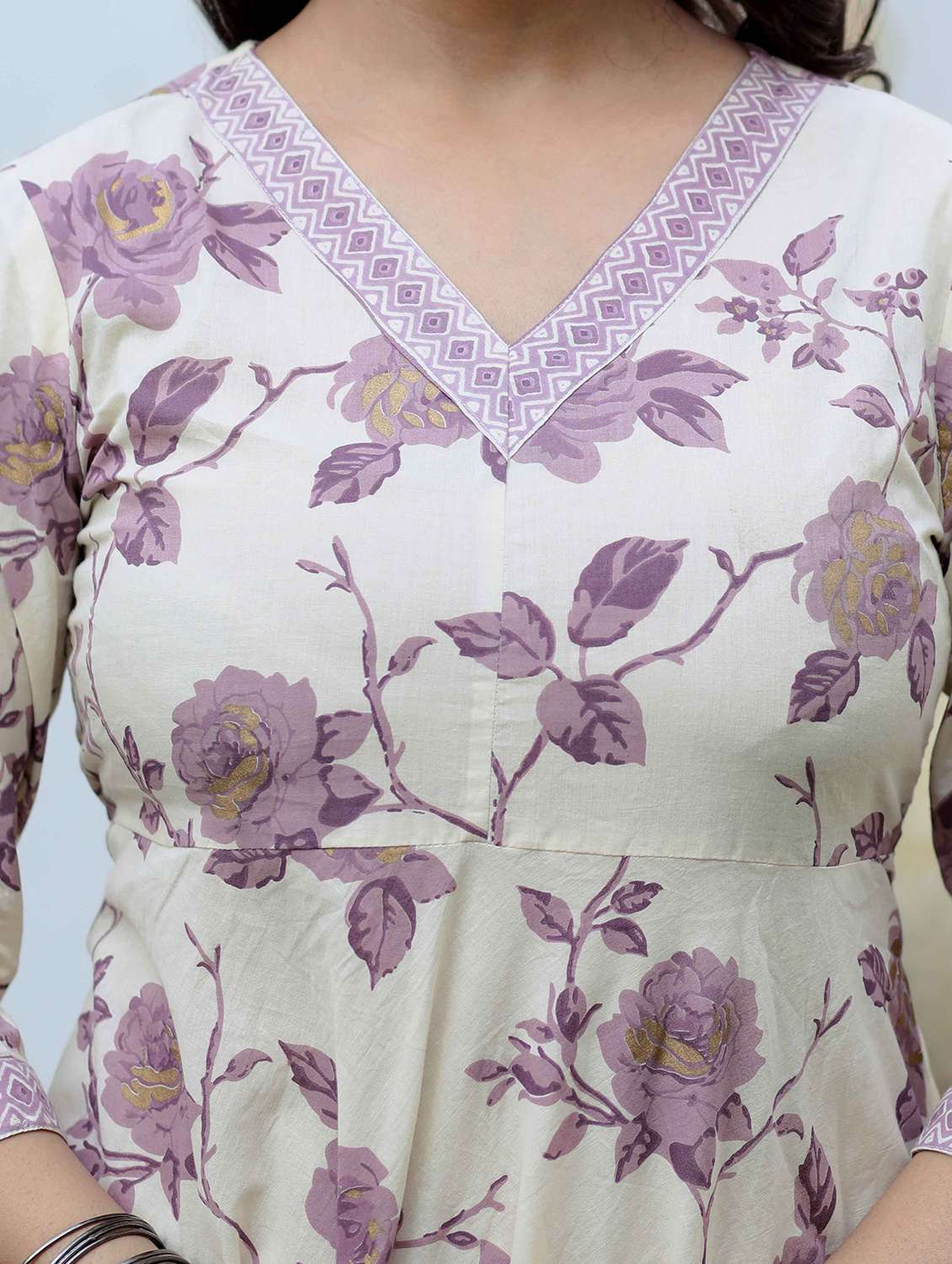 women floral printed three quarter sleeve kurta pant set - 22285565 -  Standard Image - 3