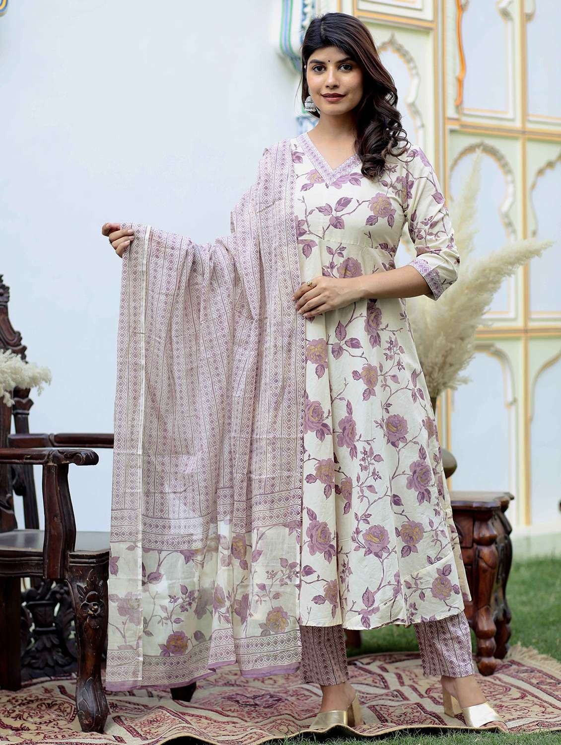 women printed three quarter sleeve kurta pant with dupatta set