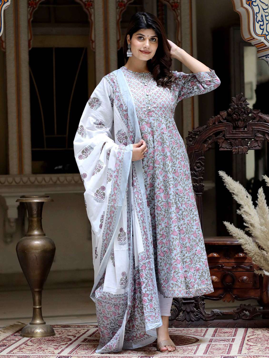 women printed three quarter sleeve kurta with dupatta set - 22285585 -  Standard Image - 3
