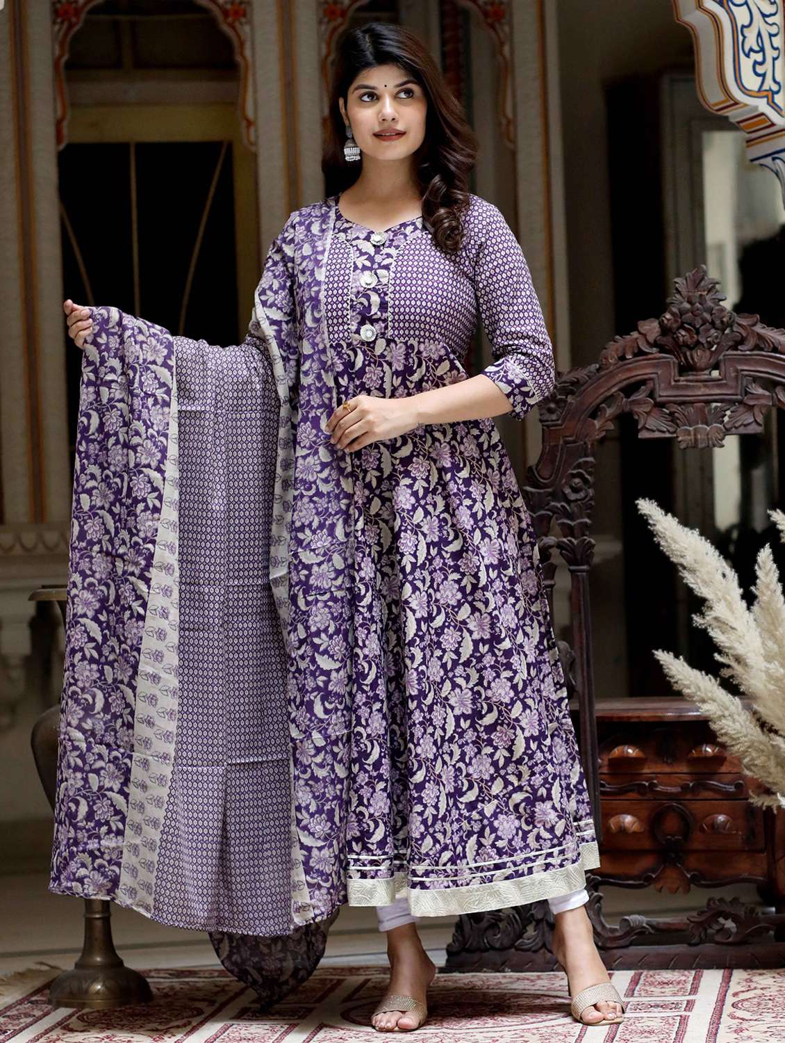 women printed three quarter sleeve kurta with dupatta set