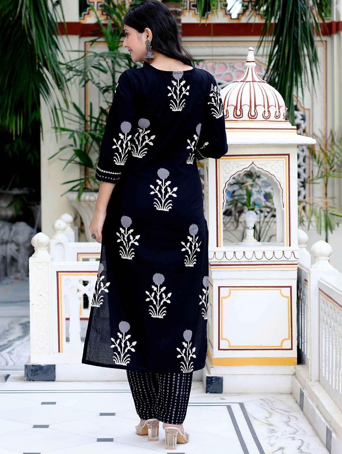 women printed three quarter sleeve kurta pant with dupatta set - 22285608 -  Standard Image - 3