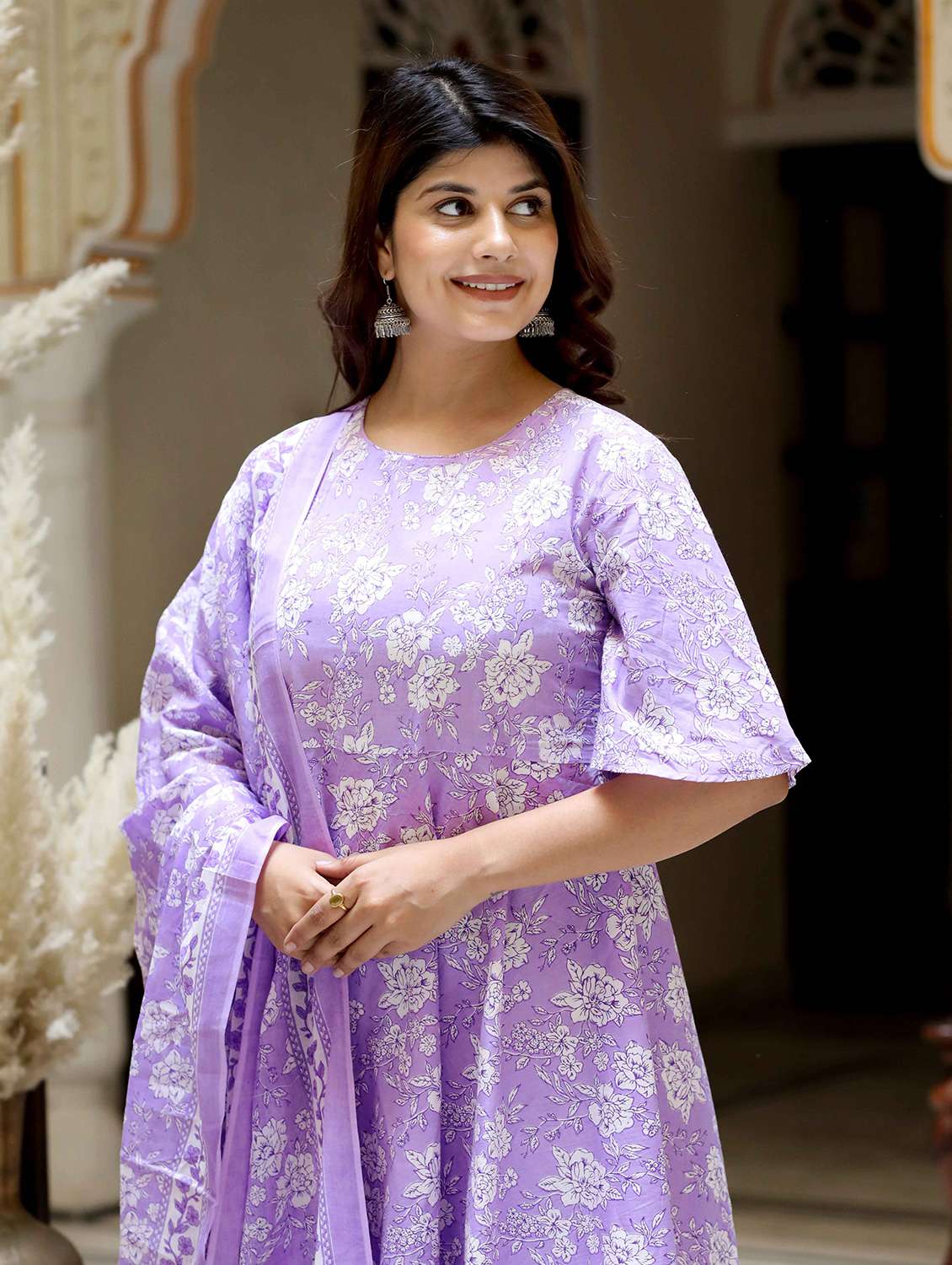 women floral short sleeve kurta with dupatta set - 22285614 -  Standard Image - 5
