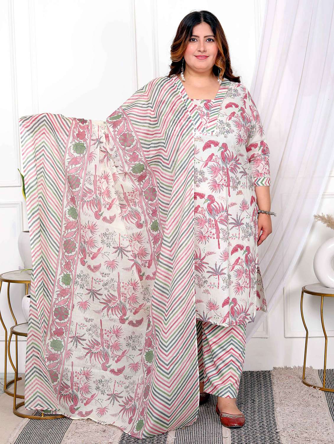 women plus size floral three quarter sleeve kurta pant with dupatta set