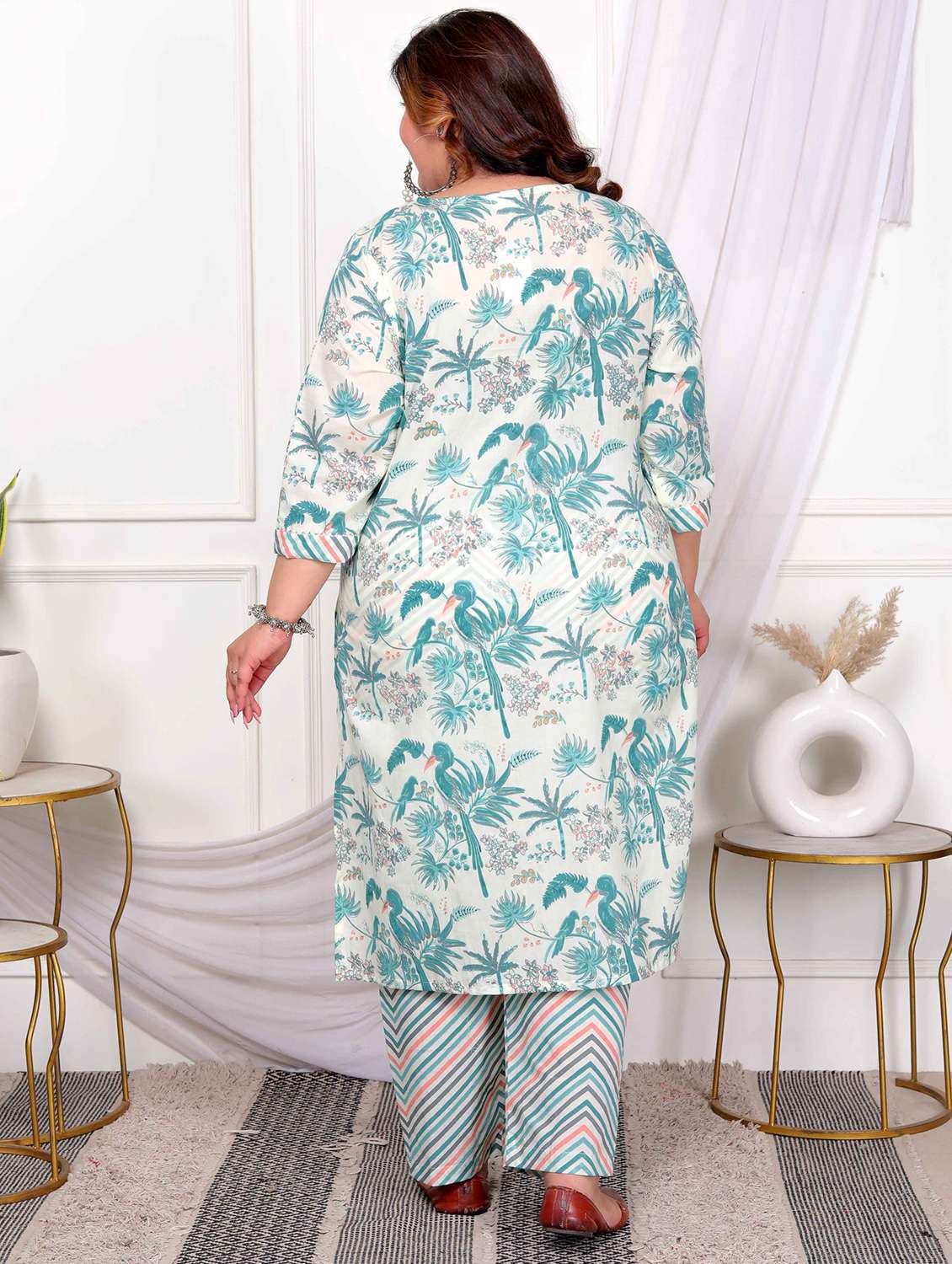 Women Plus Size Floral Three Quarter Sleeve Kurta Pant With Dupatta Set - 22285624 -  Standard Image - 3