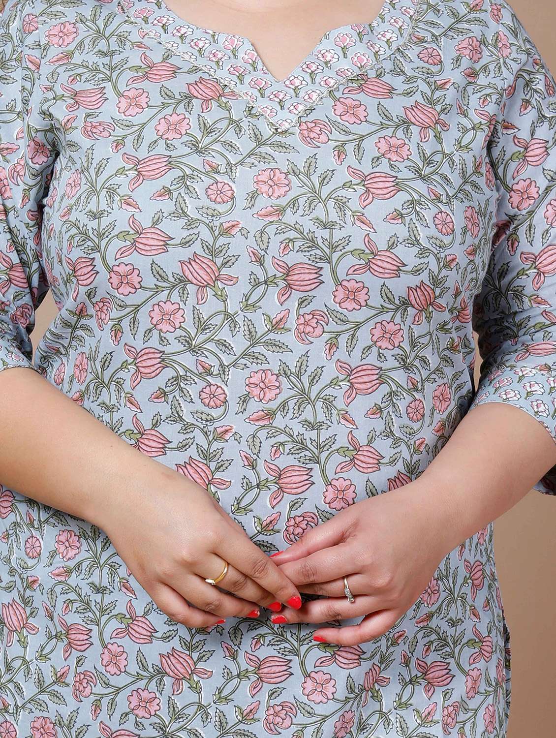 women plus size floral three quarter sleeve kurta palazzo set - 22285631 -  Standard Image - 5