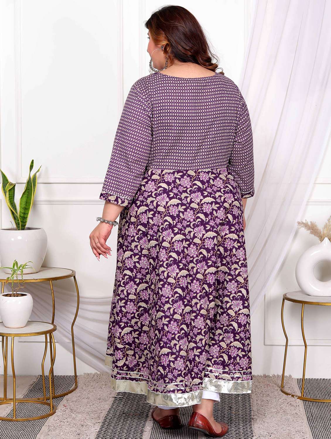 women plus size floral three quarter sleeve kurta with dupatta set - 22285648 -  Standard Image - 3