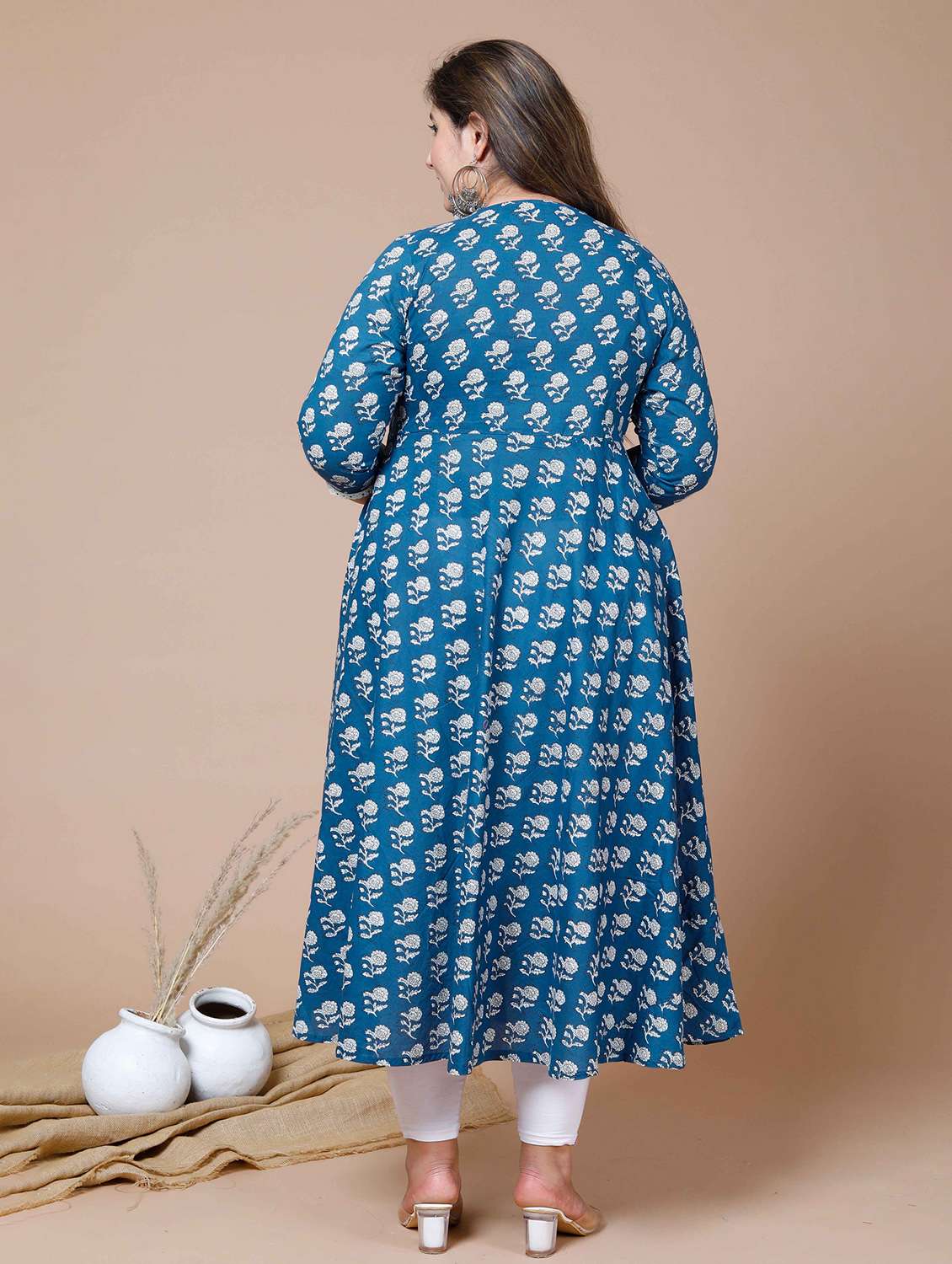 women plus size floral three quarter sleeve kurta with dupatta set - 22285661 -  Standard Image - 3