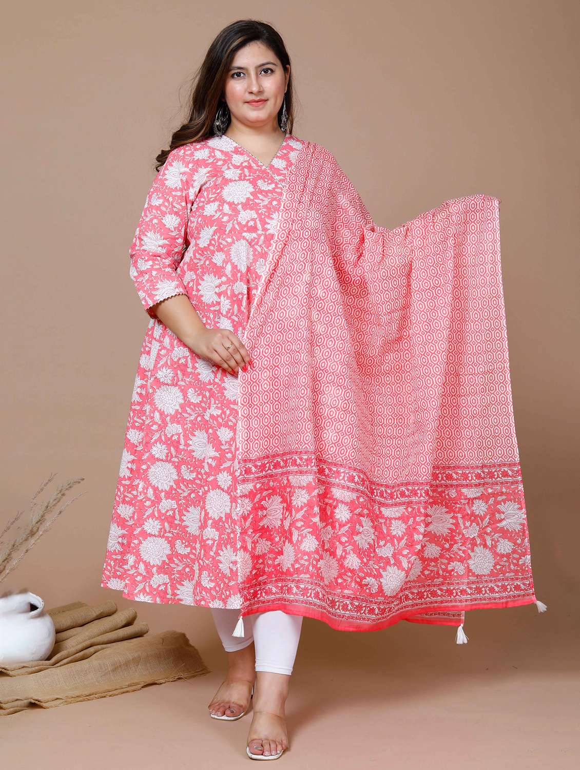 women plus size floral three quarter sleeve kurta with dupatta set