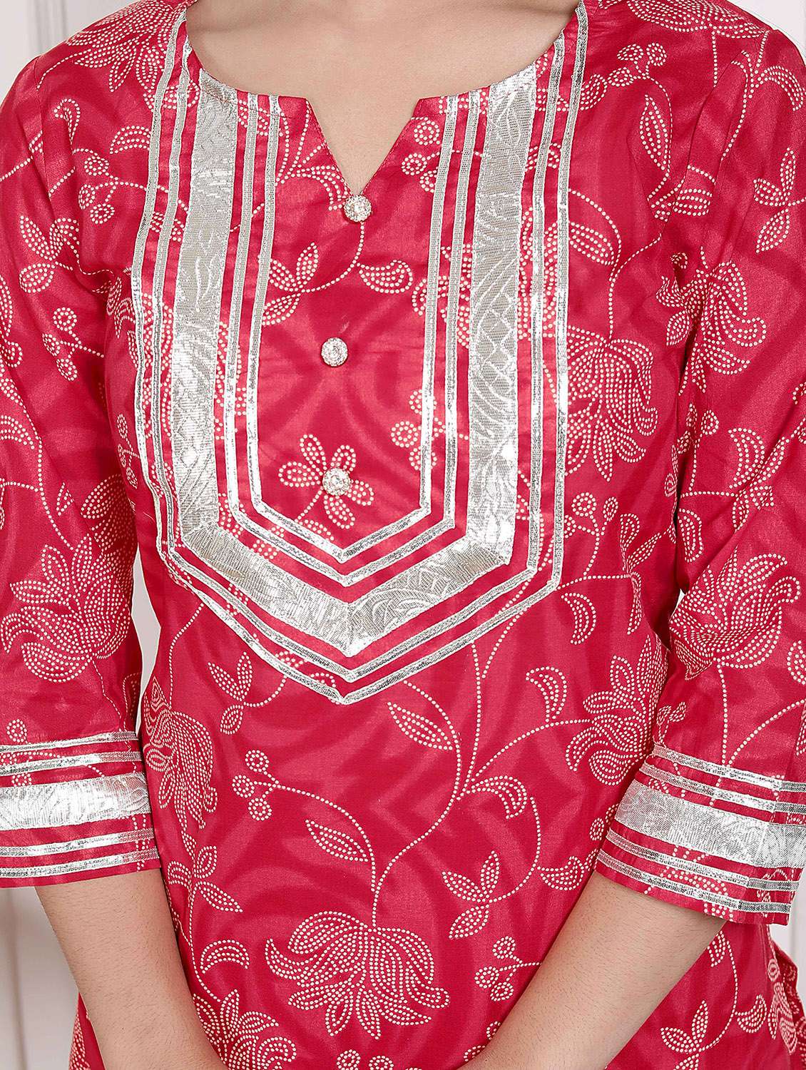 women floral three quarter sleeve kurta palazzo set - 22285666 -  Standard Image - 5