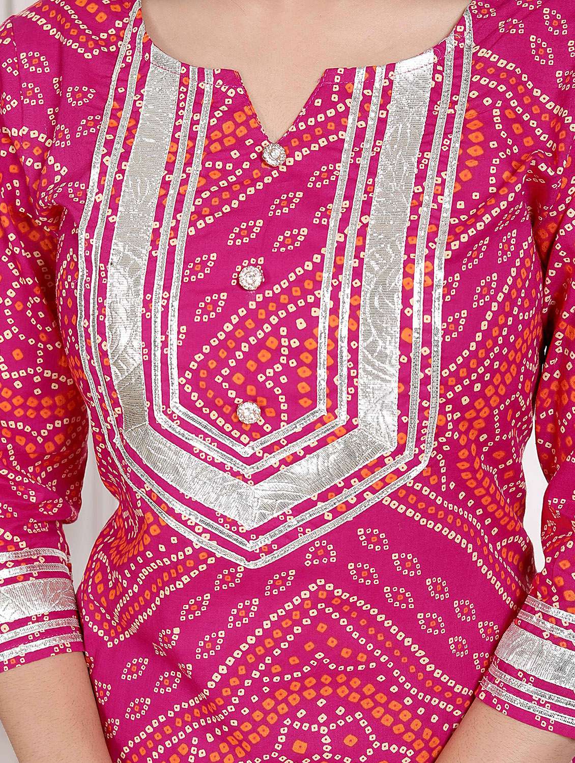 women bandhani three quarter sleeve kurta palazzo set - 22285668 -  Standard Image - 5