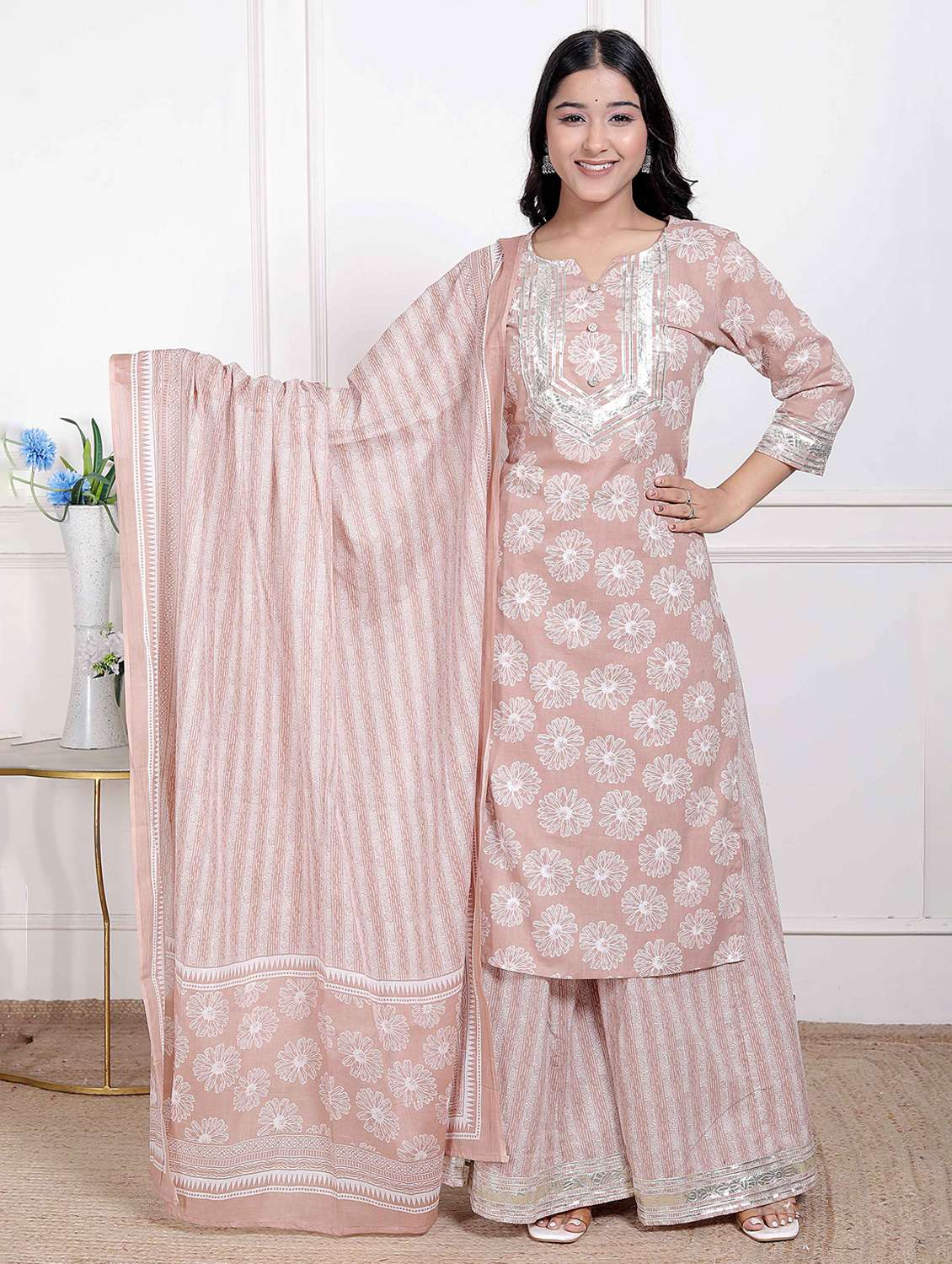 women floral three quarter sleeve kurta palazzo with dupatta set