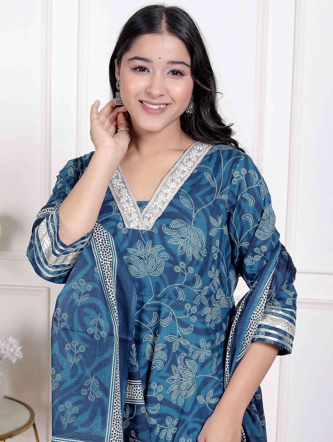 women floral three quarter sleeve kurta with dupatta set - 22285679 -  Standard Image - 5