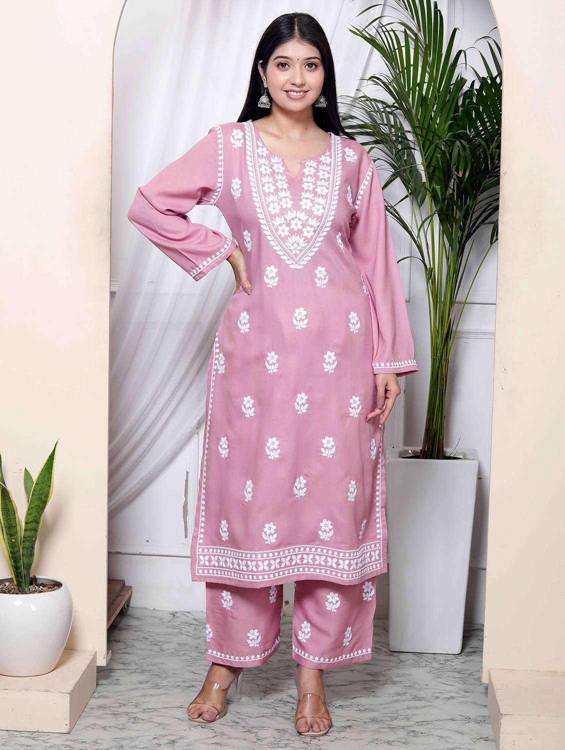 women solid with work long sleeve kurta pant set