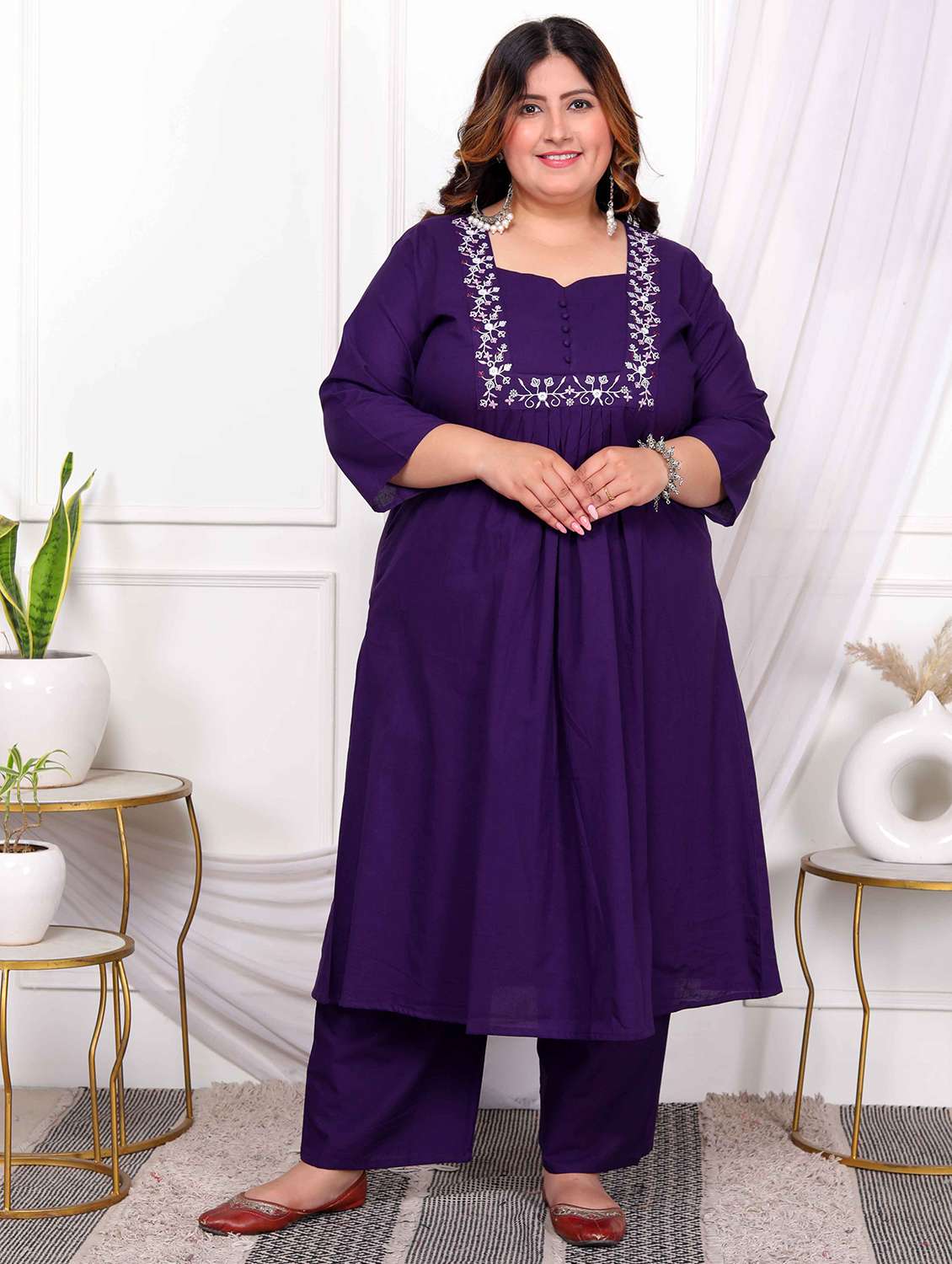 women plus size solid with work three quarter sleeve kurta pant set