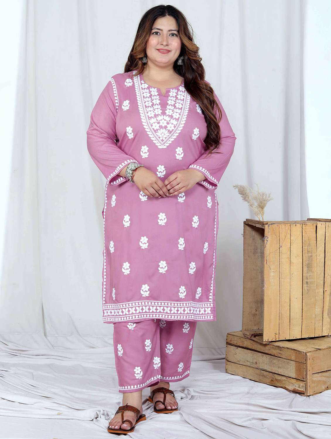 women plus size solid with work long sleeve kurta pant set