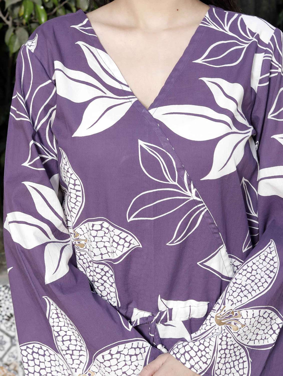 women floral print bell sleeve romper - 22285729 -  Standard Image - 5