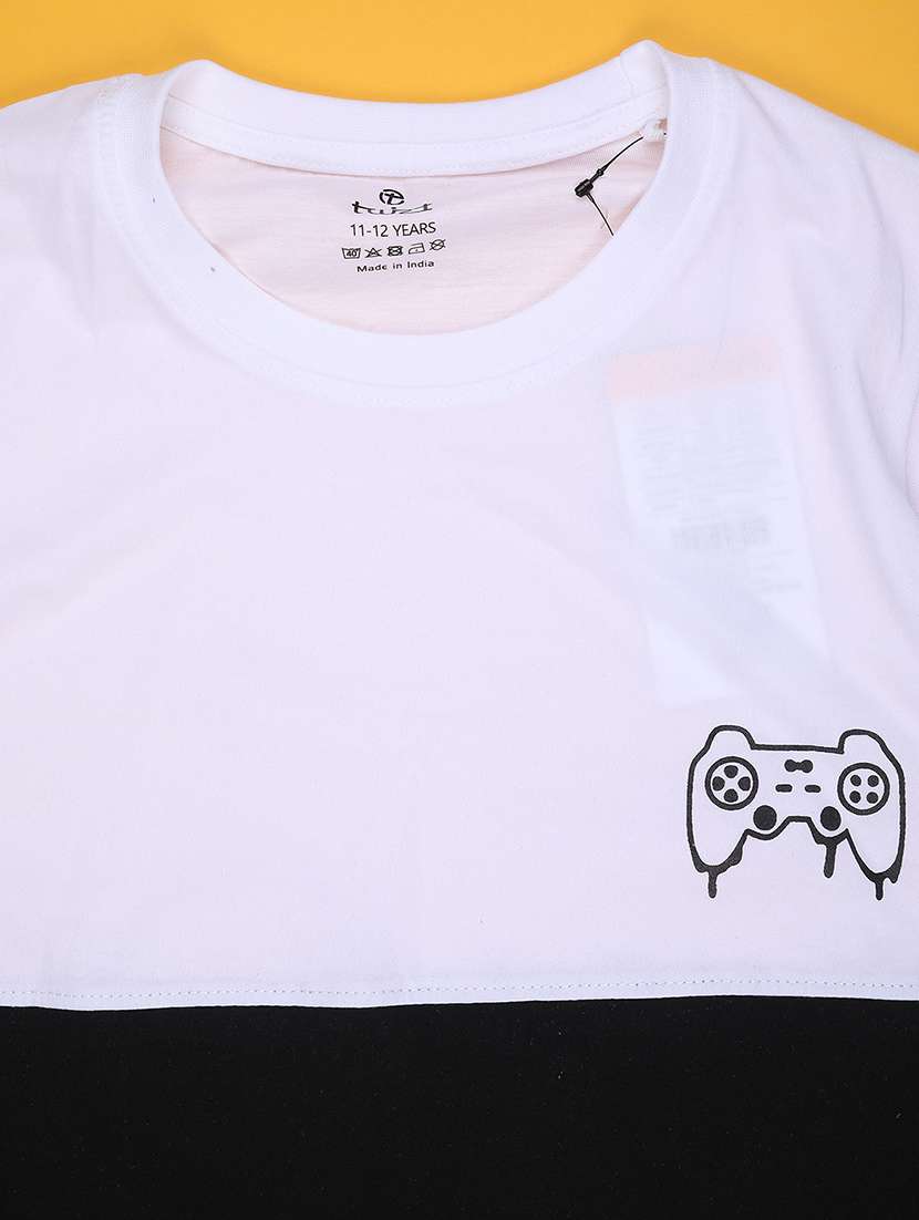 boys colro blocked short sleeve t-shirt - 22286112 -  Standard Image - 3