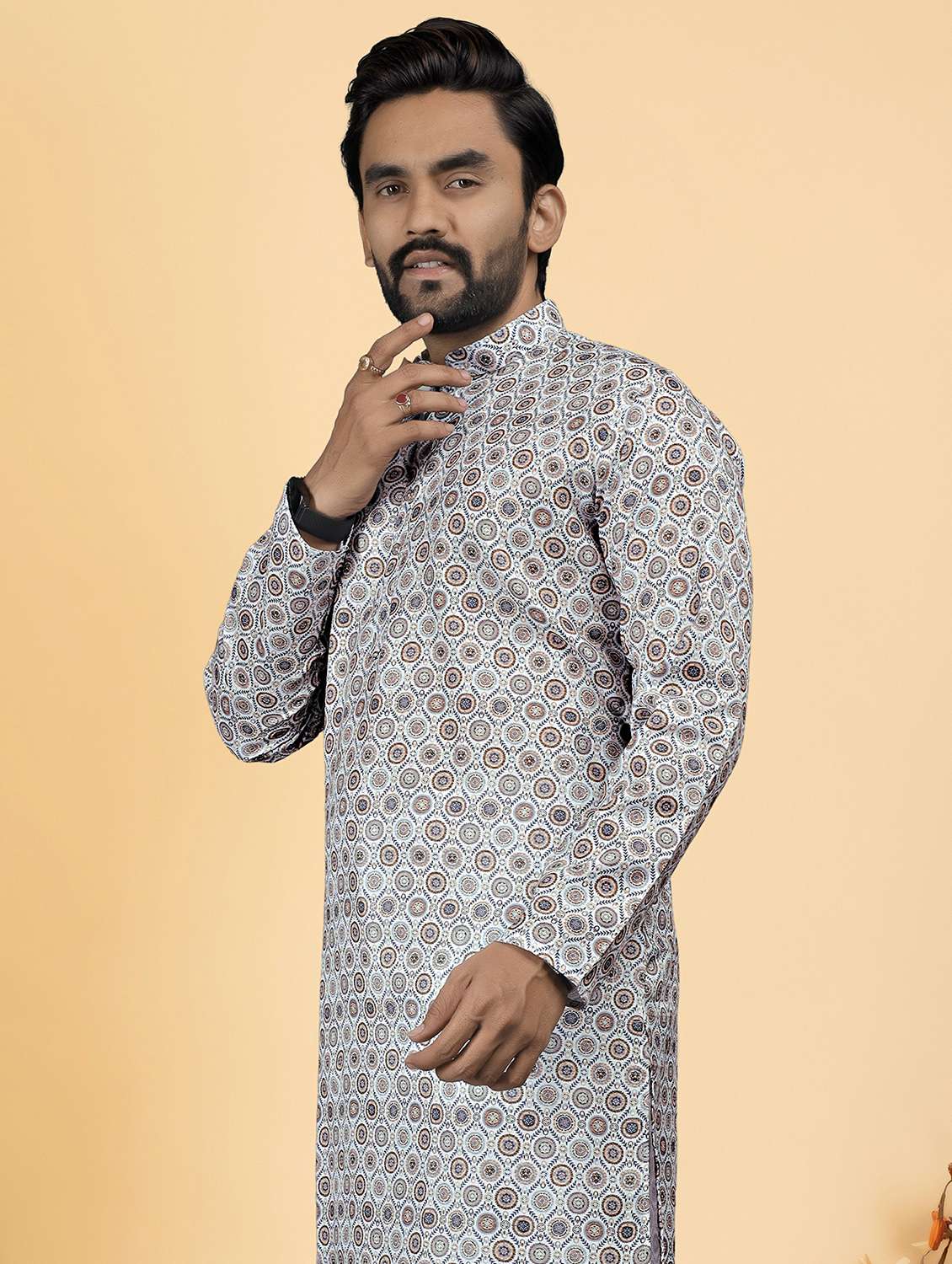 men printed mandarin neck long kurta - 22286441 -  Standard Image - 3