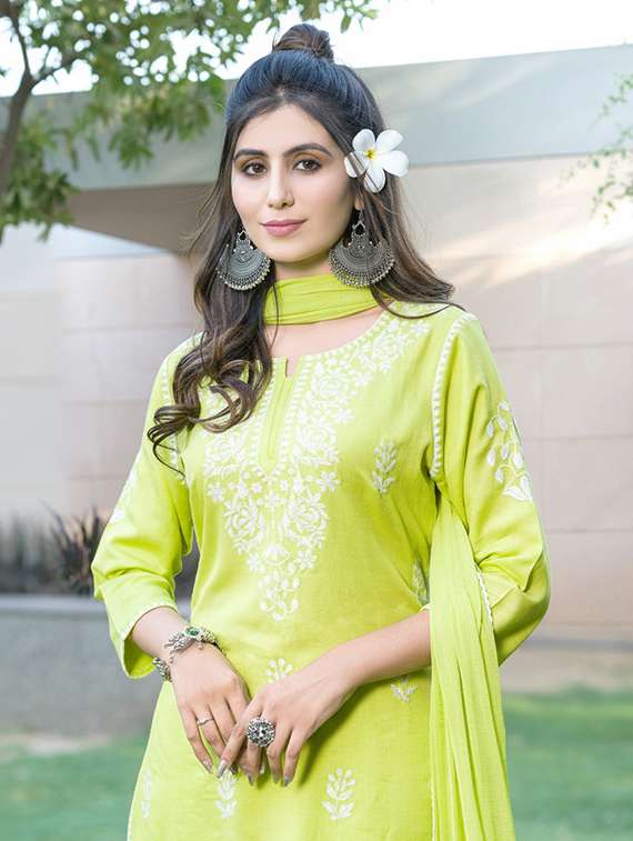 women solid with work three quarter sleeve kurta pant with dupatta set - 22286466 -  Standard Image - 3