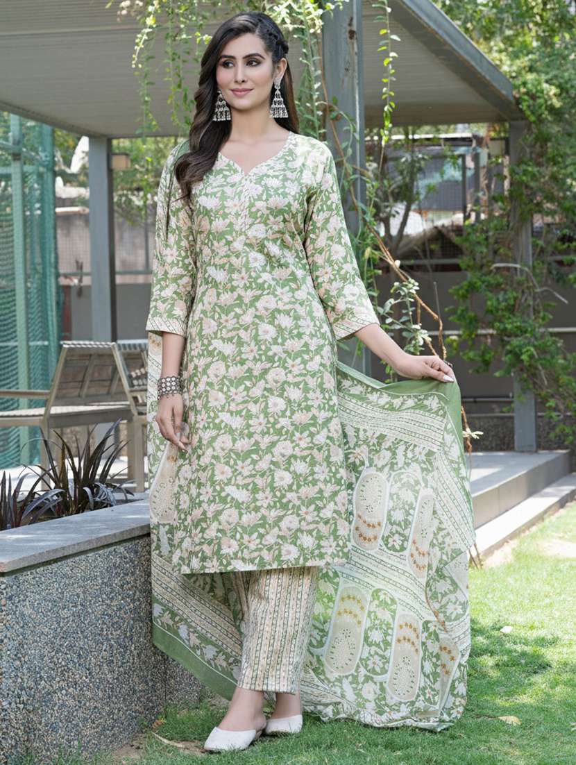 women printed three quarter sleeve kurta pant with dupatta set