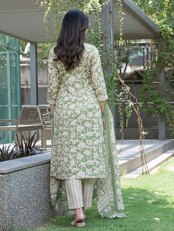 women printed three quarter sleeve kurta pant with dupatta set - 22286473 -  Standard Image - 3