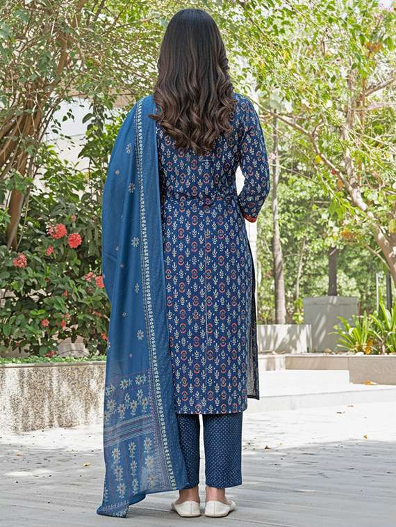 women printed three quarter sleeve kurta pant with dupatta set - 22286478 -  Standard Image - 3