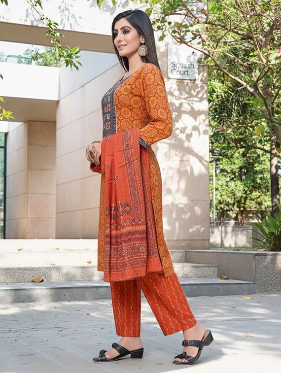 women printed three quarter sleeve kurta pant with dupatta set - 22286480 -  Standard Image - 3