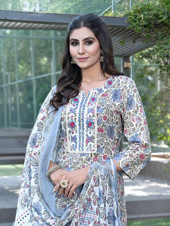 women printed three quarter sleeve kurta pant with dupatta set - 22286483 -  Standard Image - 3