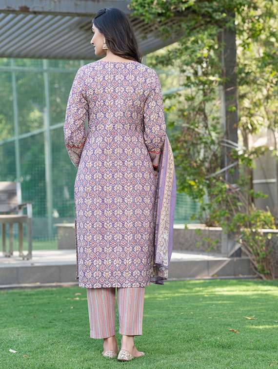 women printed three quarter sleeve kurta pant with dupatta set - 22286492 -  Standard Image - 3