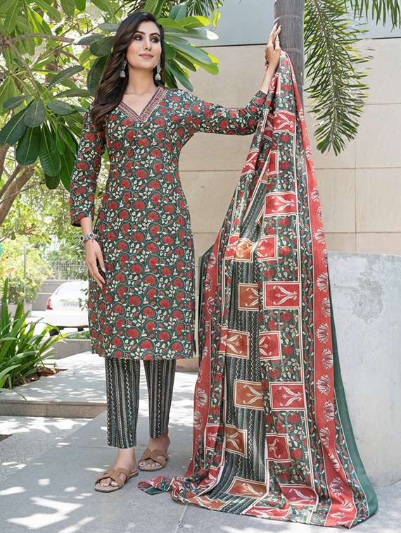 women printed three quarter sleeve kurta pant with dupatta set