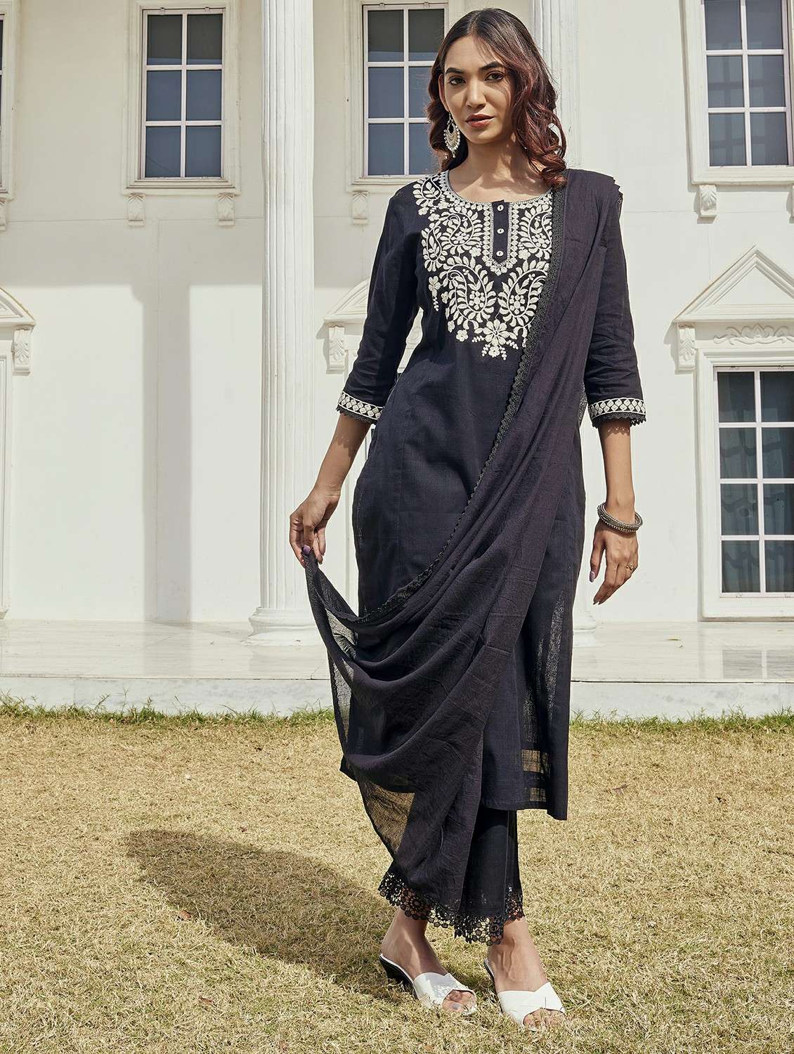 women solid with work three quarter sleeve kurta pant with dupatta set