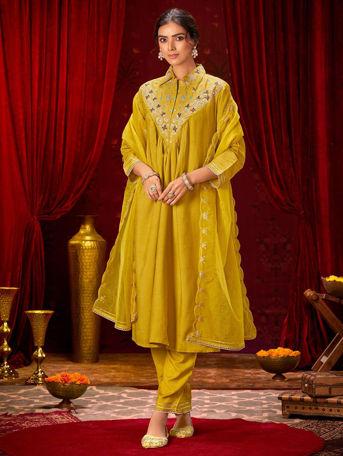 women solid with work three quarter sleeve kurta pant with dupatta set