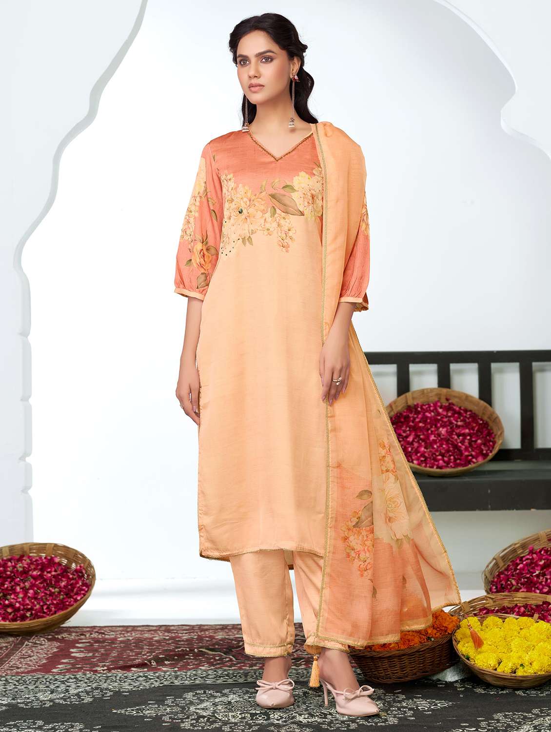 women floral three quarter sleeve kurta pant with dupatta set