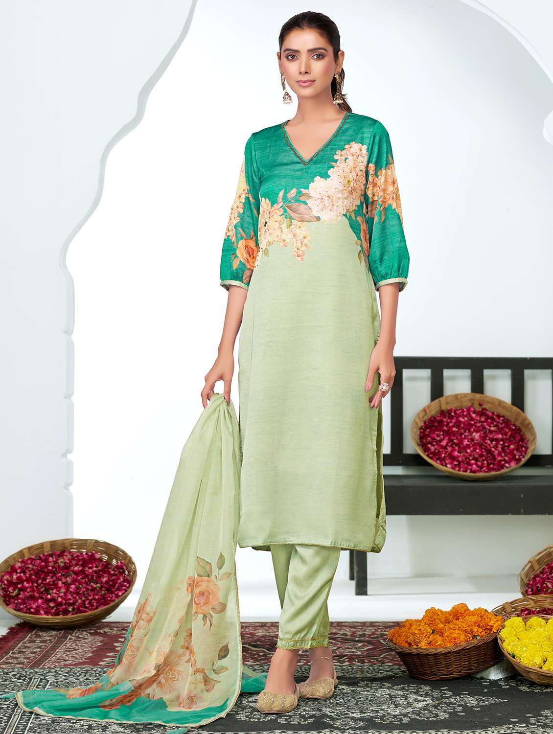 women floral three quarter sleeve kurta pant with dupatta set
