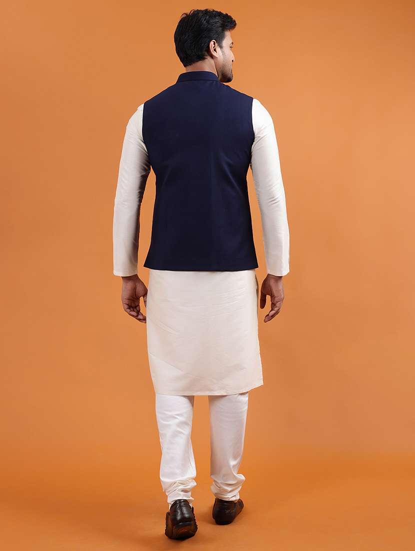 men solid mandarin neck regular fit nehru jacket - 22286754 -  Standard Image - 3