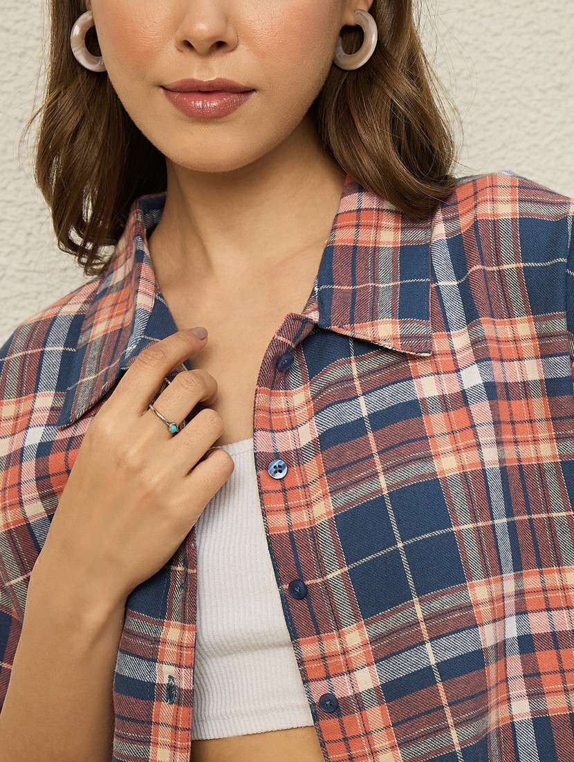 women checkered collared short sleeve crop shirt - 22286761 -  Standard Image - 5