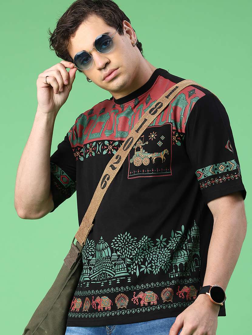 men black cotton blend plain t-shirt