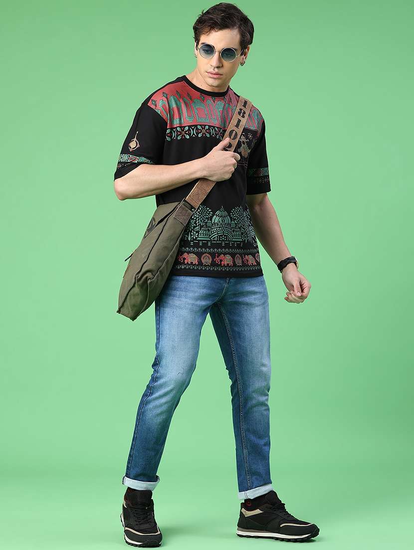 men black cotton blend plain t-shirt - 22286905 -  Standard Image - 3